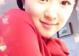 欧阳智薇全身生活照,生活照中的优雅与魅力