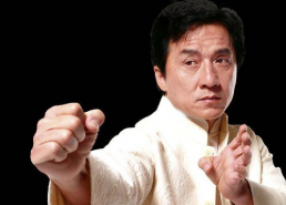 成龙的照片,硬汉影帝的传奇人生