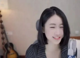 女主播走漏图,网络热议引发伦理争议