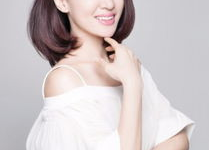 宋宁演员,光影交织，演绎人生百态